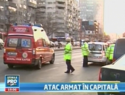 OPT OAMENI, impuscati de un politist intr-un coafor din Bucuresti. Doua dintre victime au murit. FOTO OPT OAMENI, impuscati de un politist intr-un coafor din Bucuresti. Doua dintre victime au murit. FOTO