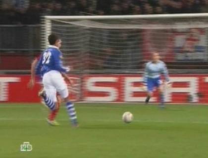 Twente a invins cu scandal echipa Schalke 04! Penalty-ul salvator, inventat total de arbitri! Twente a invins cu scandal echipa Schalke 04! Penalty-ul salvator, inventat total de arbitri!