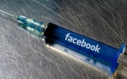 Facebook vrea sa "ucida" Twitter. Dupa Timeline-ul atat de criticat, va introduce o noua optiune Facebook vrea sa "ucida" Twitter. Dupa Timeline-ul atat de criticat, va introduce o noua optiune