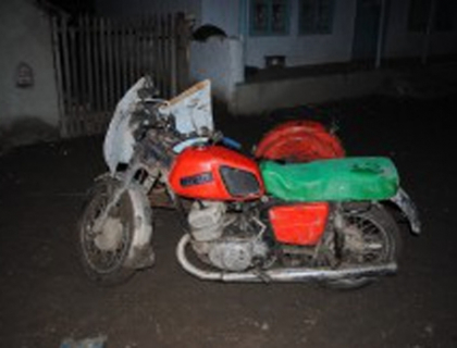 Tanar in varsta de 27 de ani, MORT dupa ce s-a rasturnat cu motocicleta! FOTO Tanar in varsta de 27 de ani, MORT dupa ce s-a rasturnat cu motocicleta! FOTO