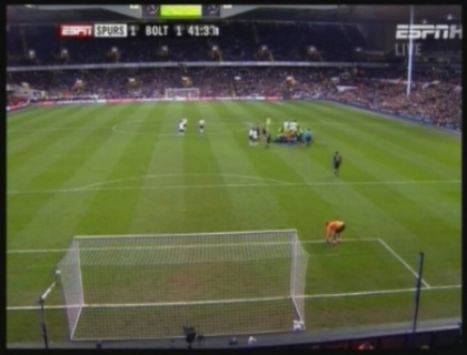 Momente de groaza in Anglia. Un jucator a suferit un INFARCT chiar pe terenul de fotbal