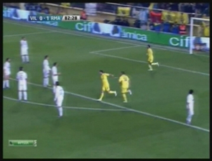 Meci de foc in Spania! Real Madrid pierde puncte cu Villareal! 3 fotbalisti si un antrenor, eliminati