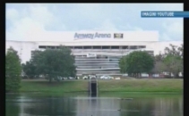 Vezi momentul in care o arena din Orlando se prabuseste sub aplauzele spectatorilor