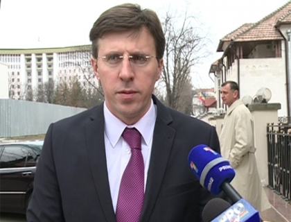"Ma insor si il iau de nas pe viitorul presedinte". Ce a spus Chirtoaca dupa ce s-a intalnit cu Timofti