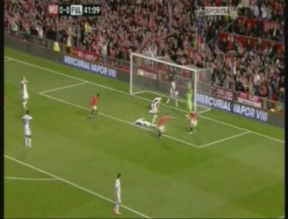 Manchester United, din nou prima! Rooney le-a adus victoria diavolilor rosii in meciul cu Fulham