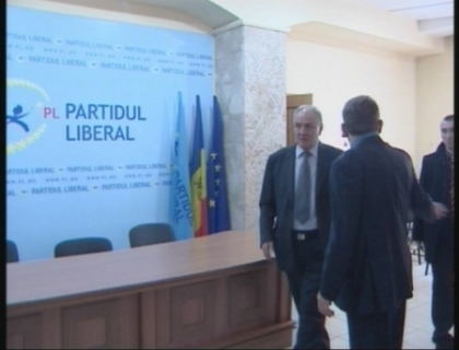 Cumnatul lui Nicolae Timofti a fost ales vicepresedintele raionului Floresti!