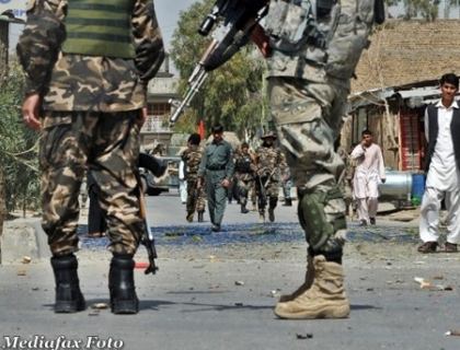 Un politist din Afganistan si-a ucis noua colegi Un politist din Afganistan si-a ucis noua colegi