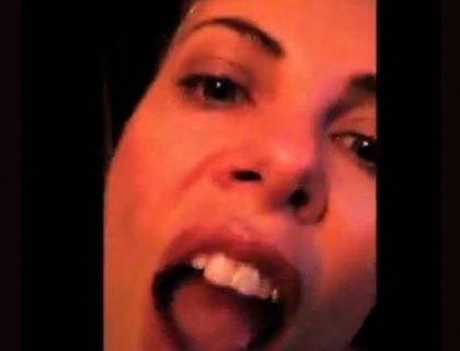 Charlize Theron in ipostaze incendiare. Imaginile cu care actrita a socat deliberat 