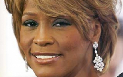 "Cazul Whitney Houston ar trebui redeschis URGENT". Detaliul care le-ar fi scapat anchetatorilor "Cazul Whitney Houston ar trebui redeschis URGENT". Detaliul care le-ar fi scapat anchetatorilor