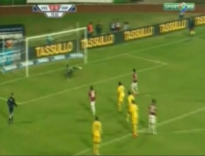 Rapid Bucuresti si FC Vaslui se bat pentru un loc in finala Cupei Romaniei, in direct la Pro TV Rapid Bucuresti si FC Vaslui se bat pentru un loc in finala Cupei Romaniei, in direct la Pro TV