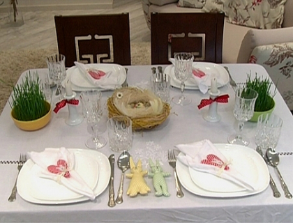 Cum decoram masa de Pasti? Designerii ne vin in ajutor cu cateva idei