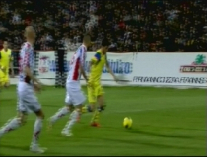 Steaua Bucuresti da semne de viata si spera la titlu. A invins cu 2 la 1 formatia Otelul Galati Steaua Bucuresti da semne de viata si spera la titlu. A invins cu 2 la 1 formatia Otelul Galati