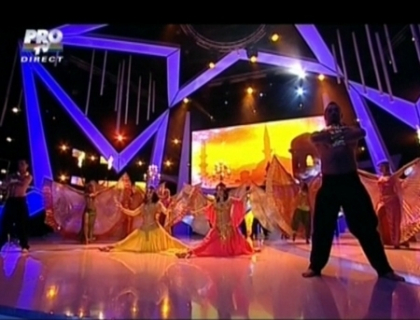 Moldovencele care acum un an au cucerit juratii de la Romanii au Talent, iarasi ies pe scena