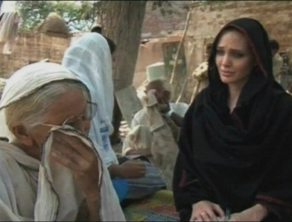 Angelina Jolie a devenit emisar special al ONU pentru refugiati! Angelina Jolie a devenit emisar special al ONU pentru refugiati!