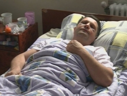 Profesor din Soldanesti, batut de tatal unei eleve pentru ca a apreciat-o cu nota 7! Profesor din Soldanesti, batut de tatal unei eleve pentru ca a apreciat-o cu nota 7!
