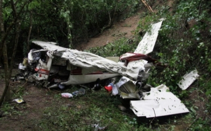 Un avion s-a prabusit in Golful Mexicului. Pilotul parea sa fie in stare de inconstienta in zbor Un avion s-a prabusit in Golful Mexicului. Pilotul parea sa fie in stare de inconstienta in zbor