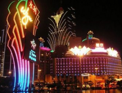 Orasul care lasa in urma simbolul jocurilor de noroc.Unde se fac de 5 ori mai multi bani ca in Vegas