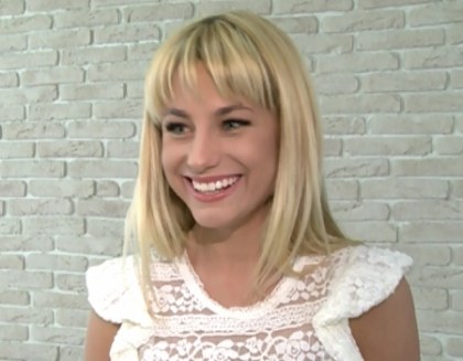 Cadou de la iubit? Uite cu ce masina se plimba Natalie Toma pe strazile Chisinaului. VIDEO