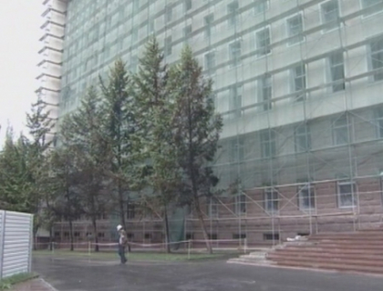 200 de milioane de lei pentru reparatia Parlamentului! De unde luam bani? 200 de milioane de lei pentru reparatia Parlamentului! De unde luam bani?