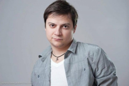 Piesa care poate deveni hitul verii! Asculta aici noul single semnat Alexandru Manciu Piesa care poate deveni hitul verii! Asculta aici noul single semnat Alexandru Manciu