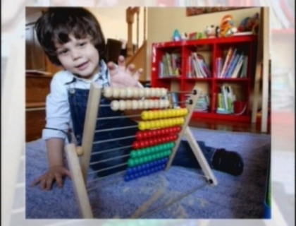 Un IQ ca la Albert Einstein! Are 2 ani, este de origine romana si este cel mai destept copil din lume! Un IQ ca la Albert Einstein! Are 2 ani, este de origine romana si este cel mai destept copil din lume!