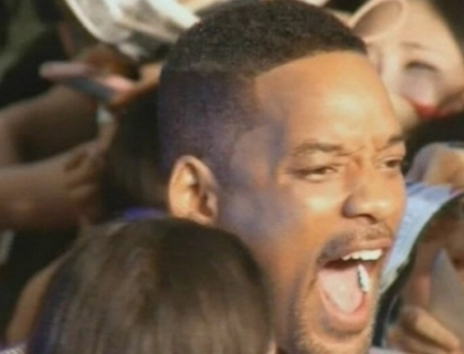 Coreenii de sud au fost primii norocosi care au vizionat filmul Men in Black 3! Will Smith, asaltat de fani
