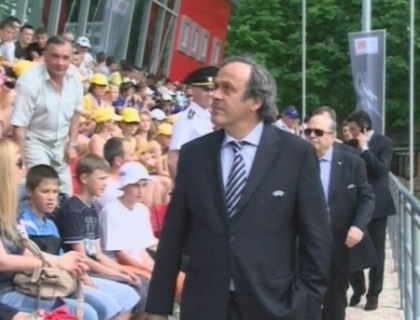 Michel Platini stie ca se fac blaturi in Moldova! Ce le-a recomandat oficialilor Michel Platini stie ca se fac blaturi in Moldova! Ce le-a recomandat oficialilor
