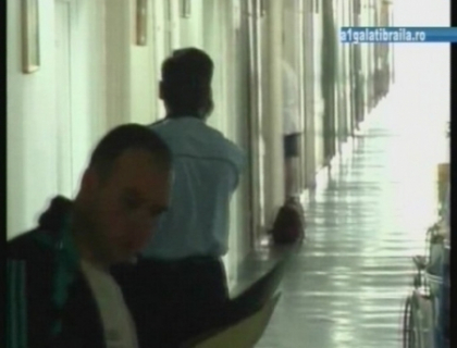 Doi studenti din Moldova, batuti cu bestialitate intr-un campus studentesc din Romania! Doi studenti din Moldova, batuti cu bestialitate intr-un campus studentesc din Romania!