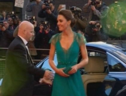 Kate Middleton i-a dat pe toti gata! Uite cum a aparut la dineul pentru sustinerea echipei olimpice Kate Middleton i-a dat pe toti gata! Uite cum a aparut la dineul pentru sustinerea echipei olimpice