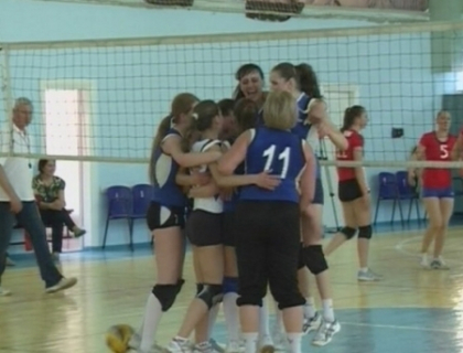 ASEM o bate pe USM la volei feminin! Studentele de la economie, aproape de titlu! ASEM o bate pe USM la volei feminin! Studentele de la economie, aproape de titlu!