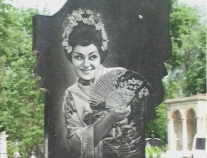 Moment de reculegere in memoria primadonei. 19 mai declarata zi de doliu national! Moment de reculegere in memoria primadonei. 19 mai declarata zi de doliu national!