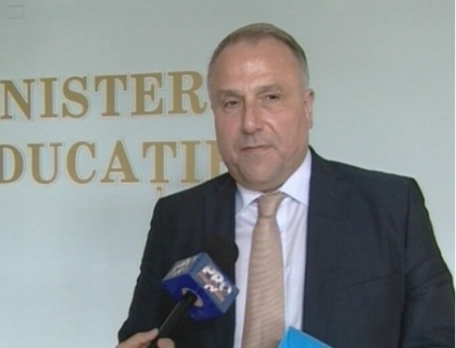 Sleahtitchi, hotarat sa introduca Istoria Romanilor in scoli: Filat ar trebui sa fie informat de decizia istoricilor