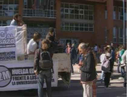 Greva generala in Spania! Toate scolile, inchise pentru o zi! Profesorii, la protest Greva generala in Spania! Toate scolile, inchise pentru o zi! Profesorii, la protest