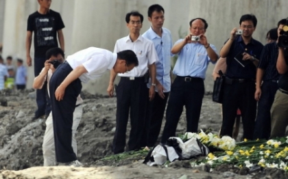 Scandal in China. Populatia revoltata, dupa ce un cuplu a ingropat de vie o femeie