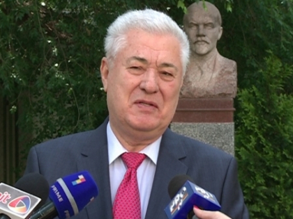 Voronin, la 71 de ani: Am fost, sunt si voi ramane mereu tanar si optimist! Cum a fost felicitat liderul PCRM Voronin, la 71 de ani: Am fost, sunt si voi ramane mereu tanar si optimist! Cum a fost felicitat liderul PCRM