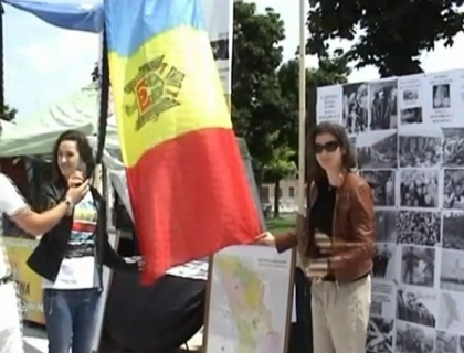 Moldovenii din Italia s-au reunit de Sarbatoarea Popoarelor! VIDEO Moldovenii din Italia s-au reunit de Sarbatoarea Popoarelor! VIDEO