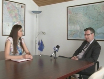 Legea antidiscriminare nu-i multumeste pe europeni! Schuebel: Documentul nu e perfect Legea antidiscriminare nu-i multumeste pe europeni! Schuebel: Documentul nu e perfect