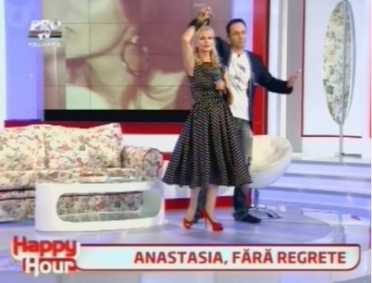 Anastasia Lazariuc, tot mai frumoasa in fiecare zi! Maruta a scaldat-o in complimente la Happy Hour Anastasia Lazariuc, tot mai frumoasa in fiecare zi! Maruta a scaldat-o in complimente la Happy Hour