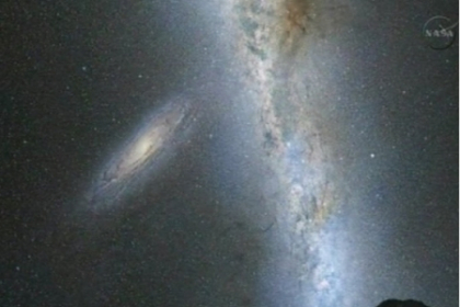 Doar urmasii nostri ar putea vedea asta cu ochiul liber! Cand se vor contopi Calea Lactee si Galaxia Andromeda