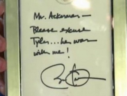 Un elev din Statele Unite si-a motivat absentele cu o scutire semnata chiar de Barack Obama