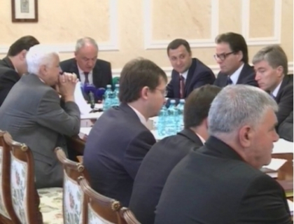 "Salarii mai mari pentru judecatori, dar din bani europeni". Cum vad liderii AIE propunerea lui Timofti