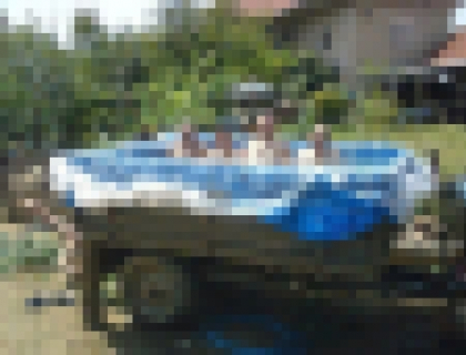 Canicula te doboara? Vezi cum arata cea mai tare piscina improvizata. FOTO Canicula te doboara? Vezi cum arata cea mai tare piscina improvizata. FOTO