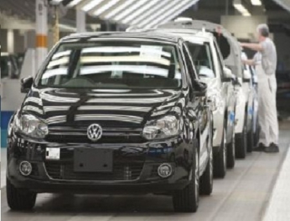 Volkswagen, Opel si Daimler isi inchid portile in Germania, in aceeasi zi. Vezi motivul Volkswagen, Opel si Daimler isi inchid portile in Germania, in aceeasi zi. Vezi motivul