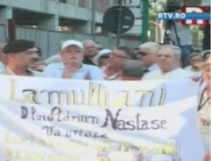 Adrian Nastase isi sarbatoreste ziua de nastere la spital! Care este starea fostului premier roman Adrian Nastase isi sarbatoreste ziua de nastere la spital! Care este starea fostului premier roman