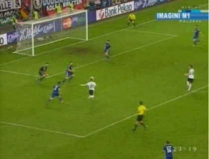 EURO 2012: Nemtii i-au invins pe greci intr-un meci spectaculos, incheiat cu 4 la 2 EURO 2012: Nemtii i-au invins pe greci intr-un meci spectaculos, incheiat cu 4 la 2