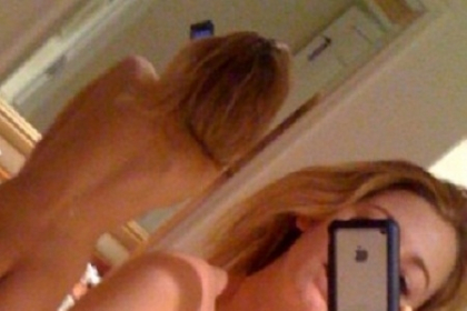 Fotografiile facute in intimitate si "scapate" pe internet. Divele care nu mai au nimic de ascuns