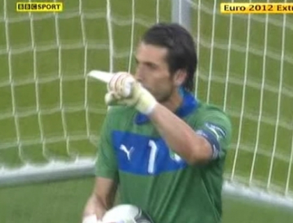 Buffon, omul care a dus Italia in semifinale! Englezii nu pot trece de blestemul penalty-urilor!