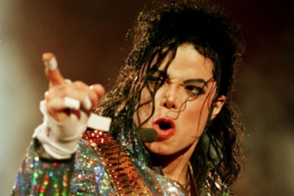 3 ani de la moartea lui Michael Jackson. Top 10 cele mai frumoase melodii ale artistului 3 ani de la moartea lui Michael Jackson. Top 10 cele mai frumoase melodii ale artistului