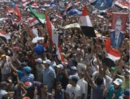Intre urale si tragedie! Morsi dupa ce a castigat alegerile: Voi fi presedintele tuturor egiptenilor Intre urale si tragedie! Morsi dupa ce a castigat alegerile: Voi fi presedintele tuturor egiptenilor