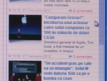 Fotografiile cu soferul de microbuz care conducea avand la picioare un caine, in topul protv.md